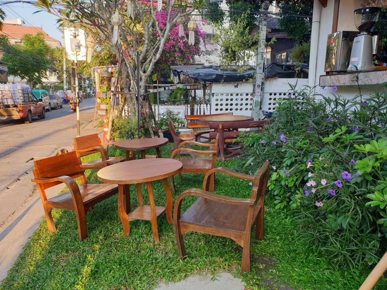 Chada Mantra Hotel Chiang Mai Exterior photo